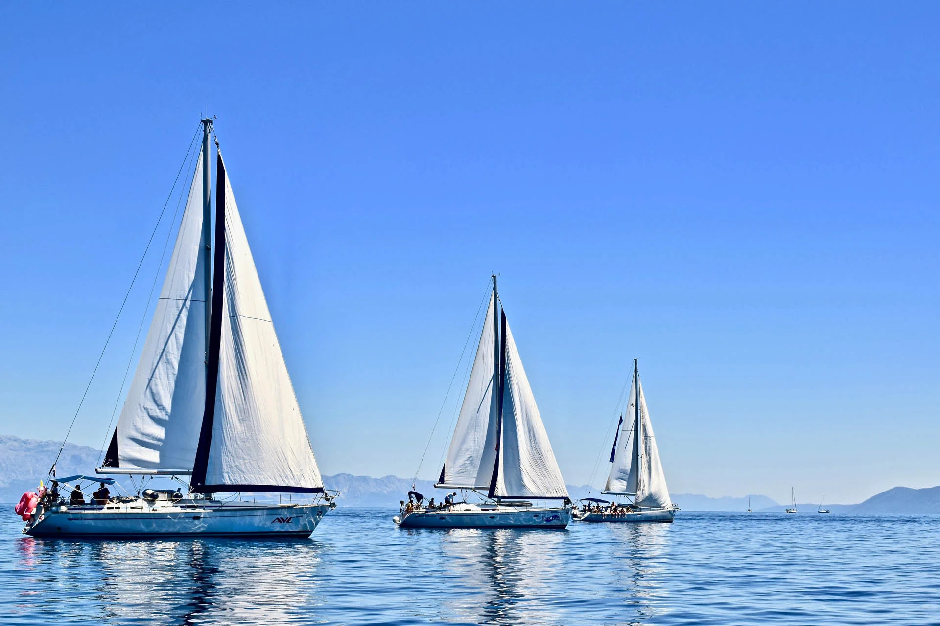 Sailing watersports
